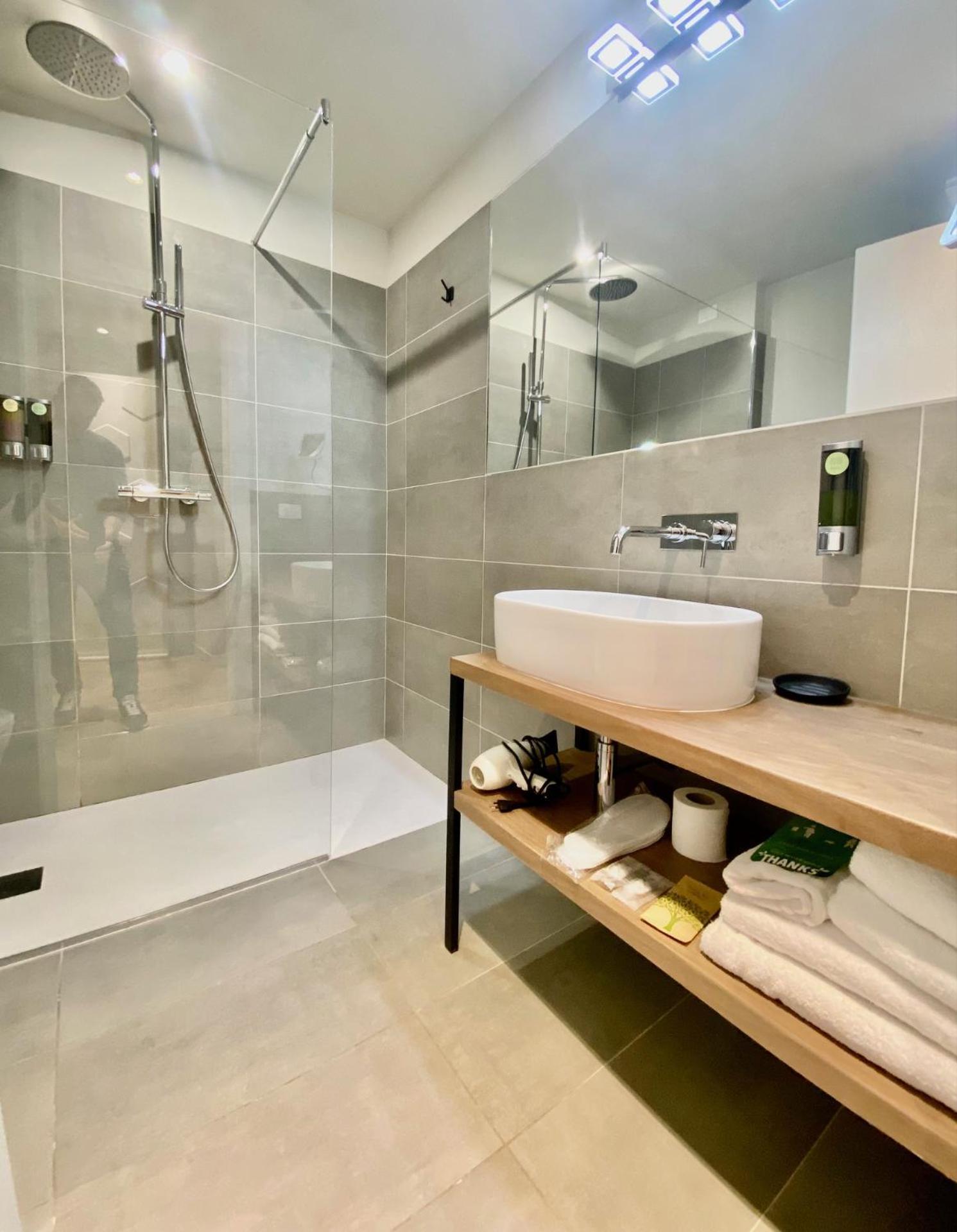 Malvezzi24 Boutique Rooms Desenzano del Garda Eksteriør billede