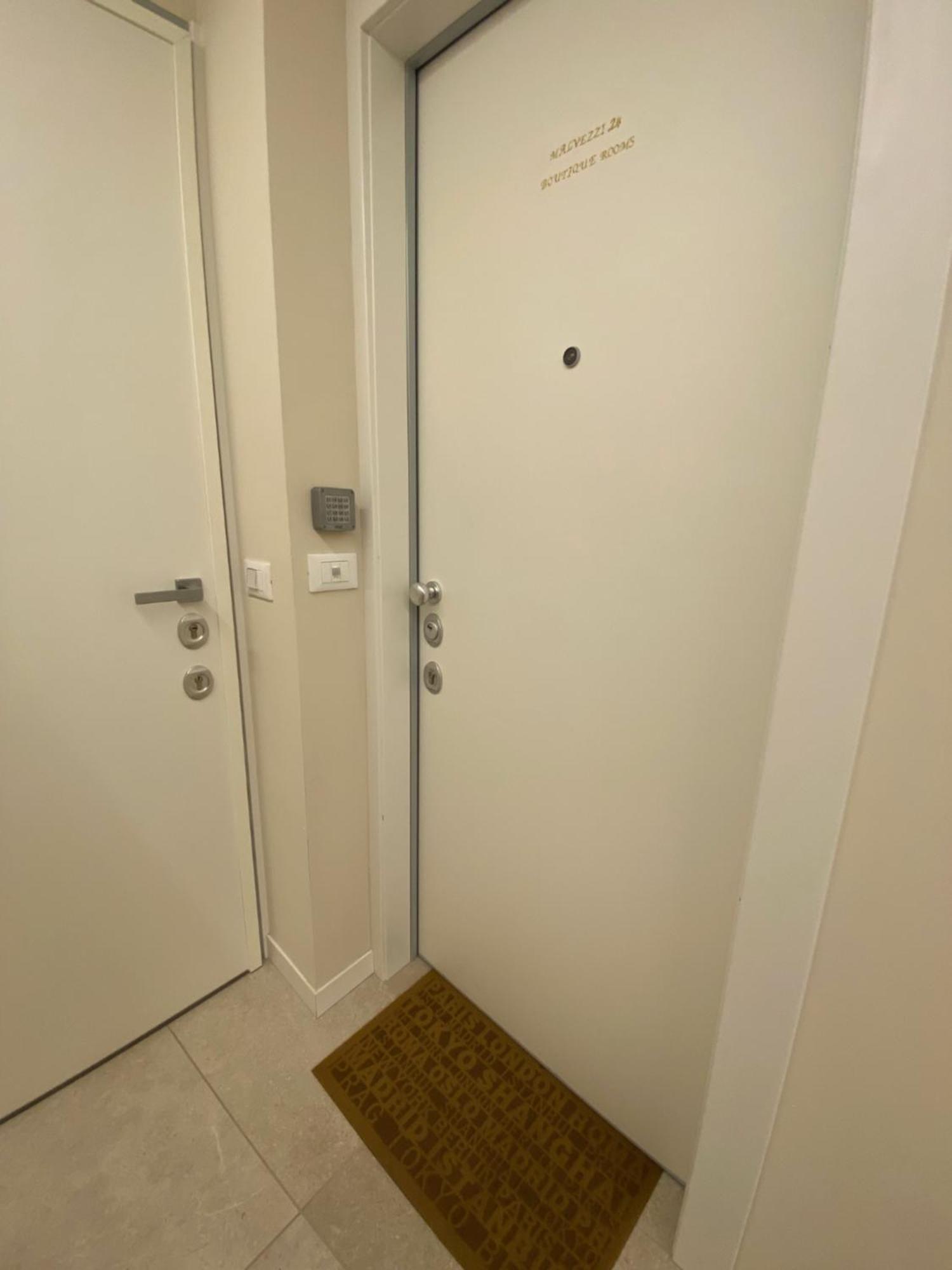 Malvezzi24 Boutique Rooms Desenzano del Garda Eksteriør billede